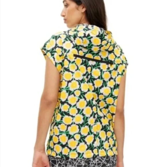 DVF for Target Nylon Packable Yellow Poppy Short Sleeve Hooded Vest - Picture 3 of 6
